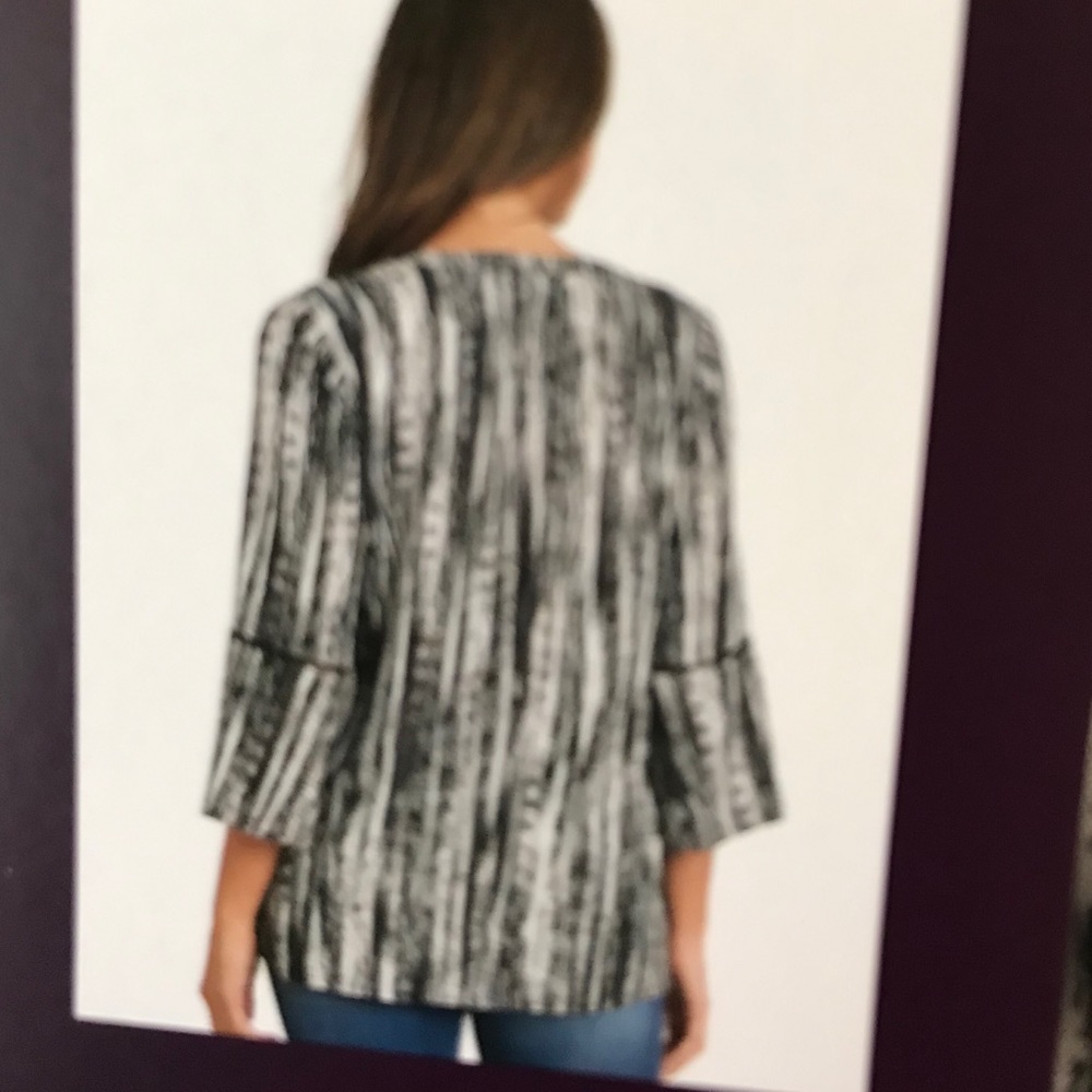 New blouse. - Picture 3 of 3